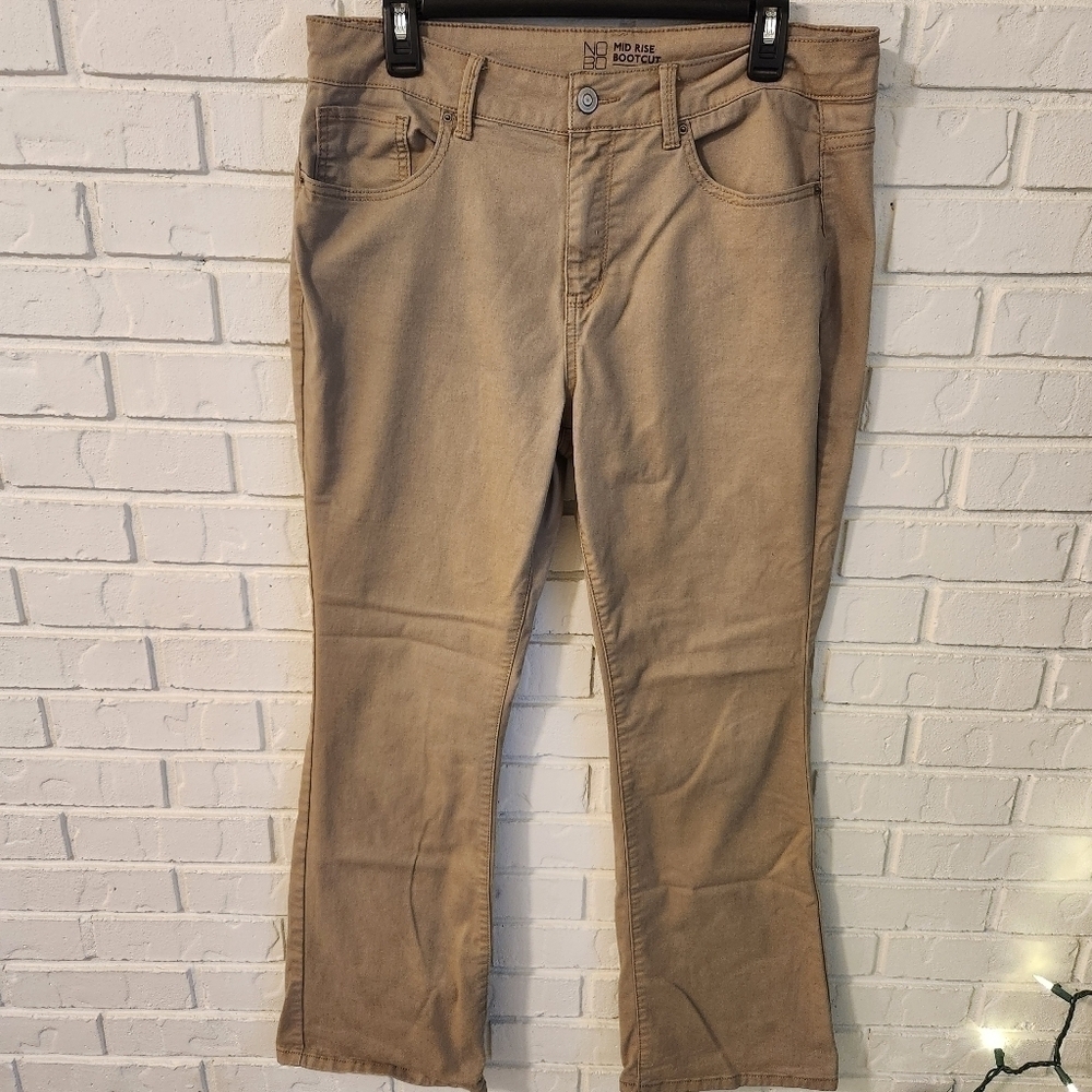 No Boundaries Juniors Tan